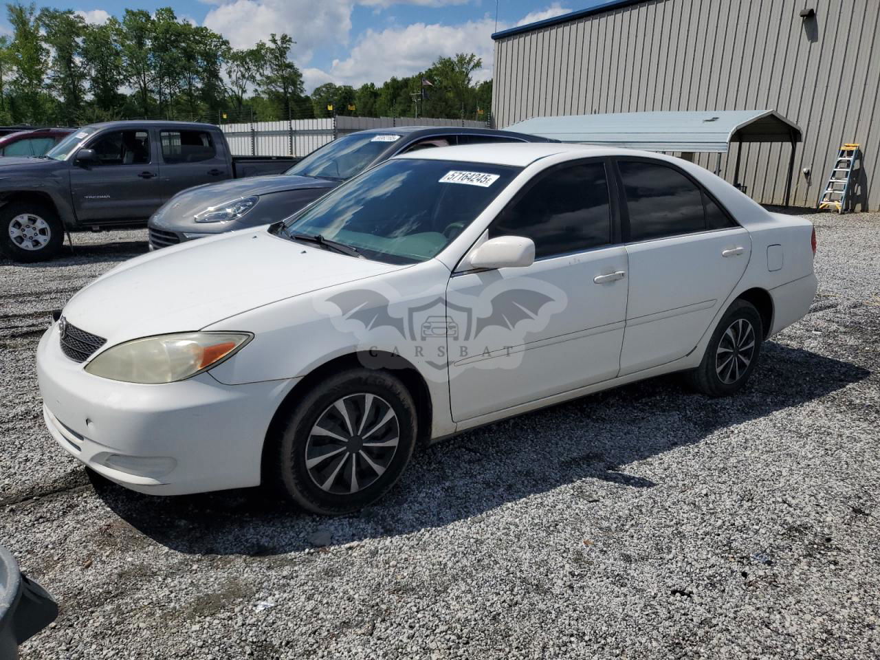 Toyota Camry LE 2.4L  4 2002