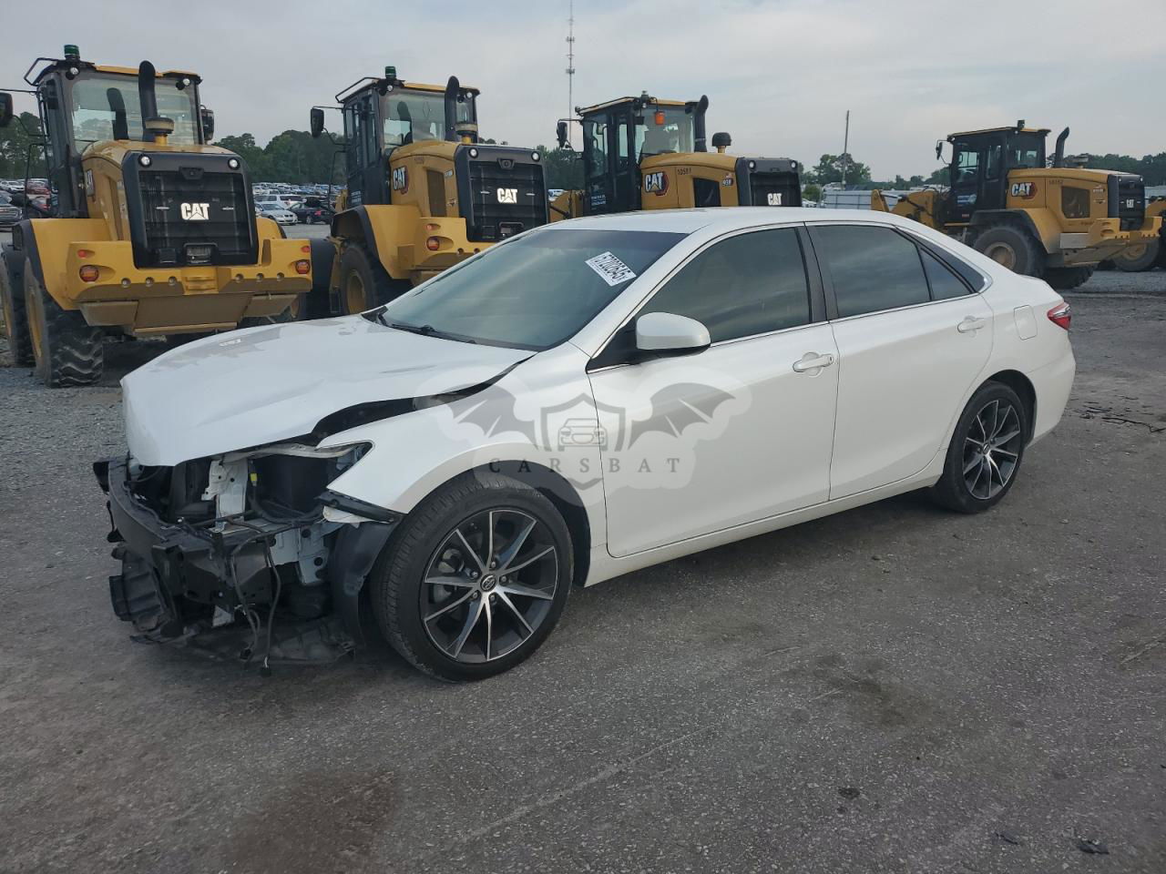 Toyota Camry LE 2.5L  4 2017