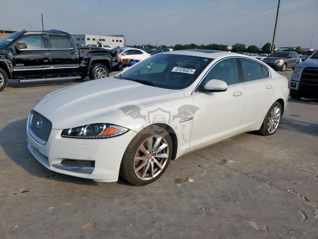 Jaguar XF 2.0T PREMIUM 2.0L 4 2015