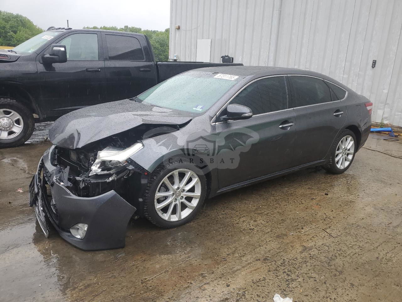 Toyota Avalon BASE 3.5L  6 2013