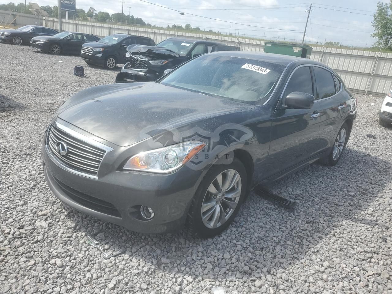Infiniti M37 3.7L 6 2013