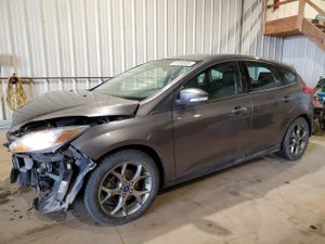 Ford Focus SE 2.0L 4 2013