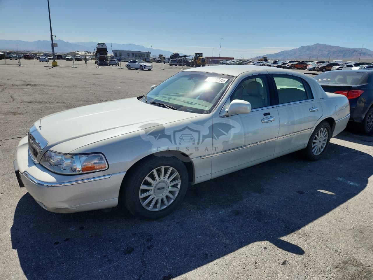 Lincoln Town Car SIGNATURE 4.6L 8 2005