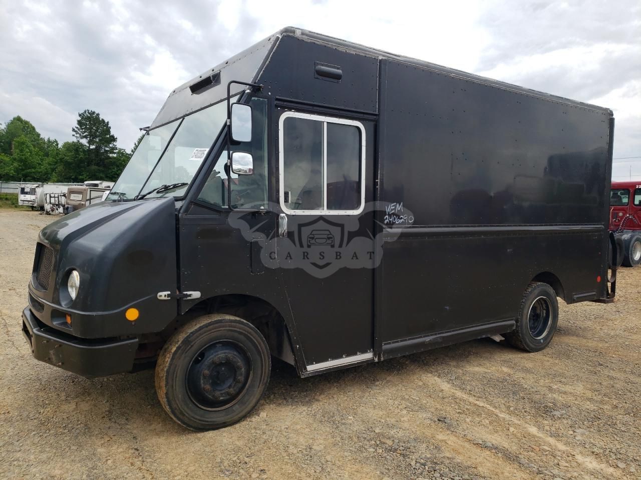 Freightliner Business Class M2 M LINE WALK-IN VAN 6.7L 6 2009