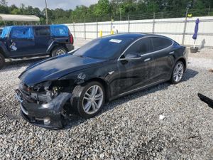 Tesla Model S 2013