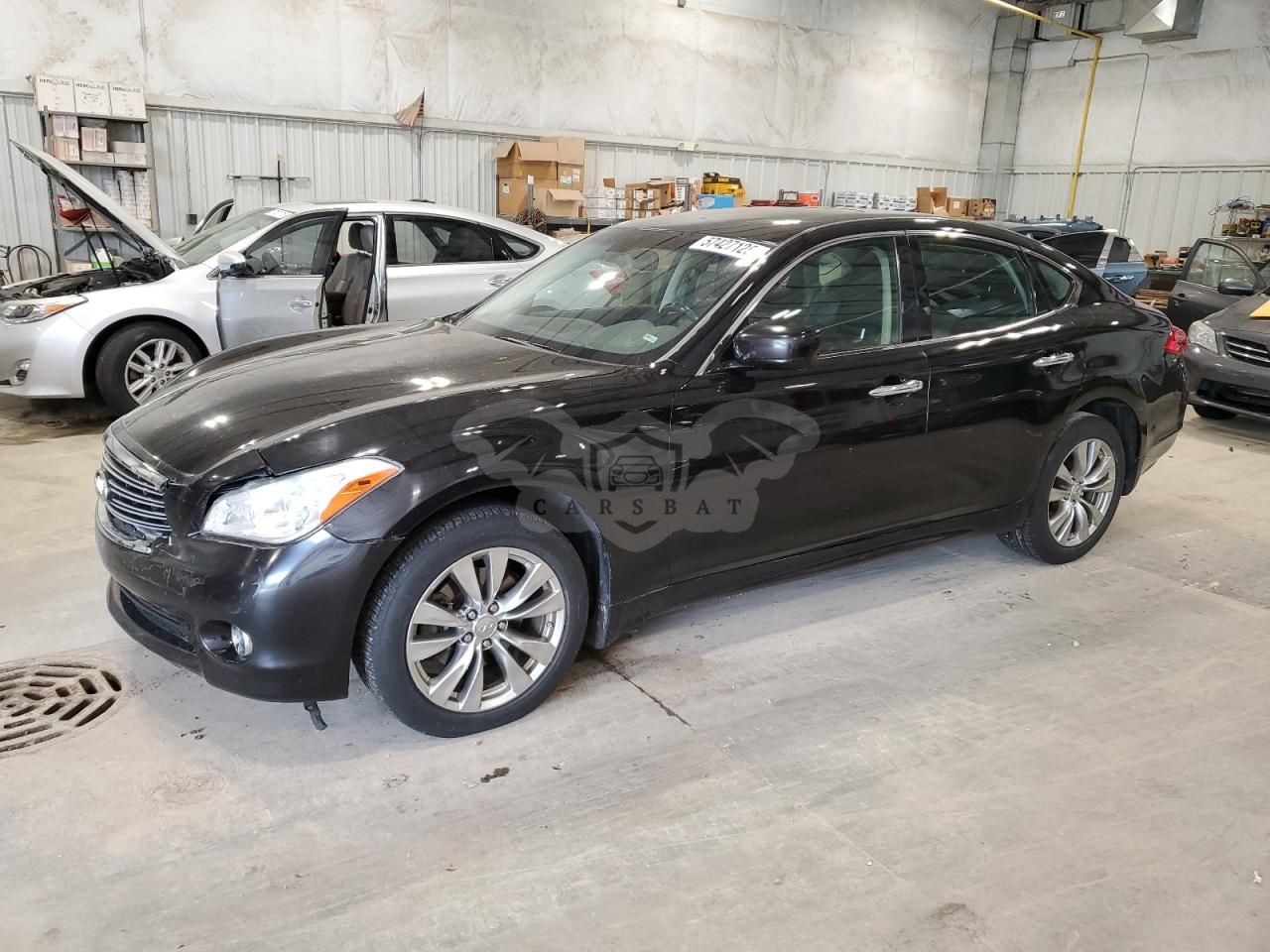 Infiniti M37 X 3.7L 6 2012