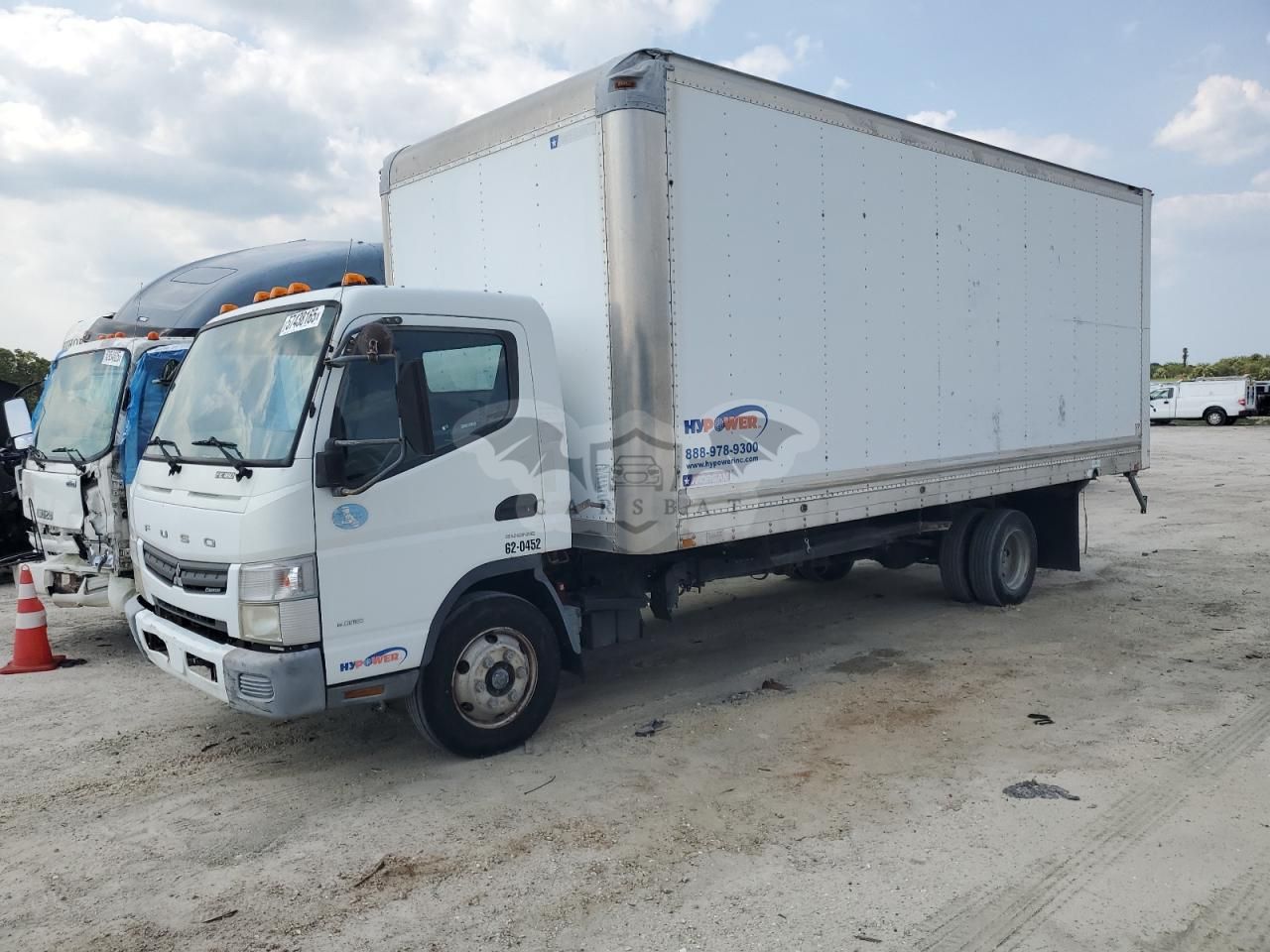 Mitsubishi Fuso Canter FEC92S 3.0L 4 2013