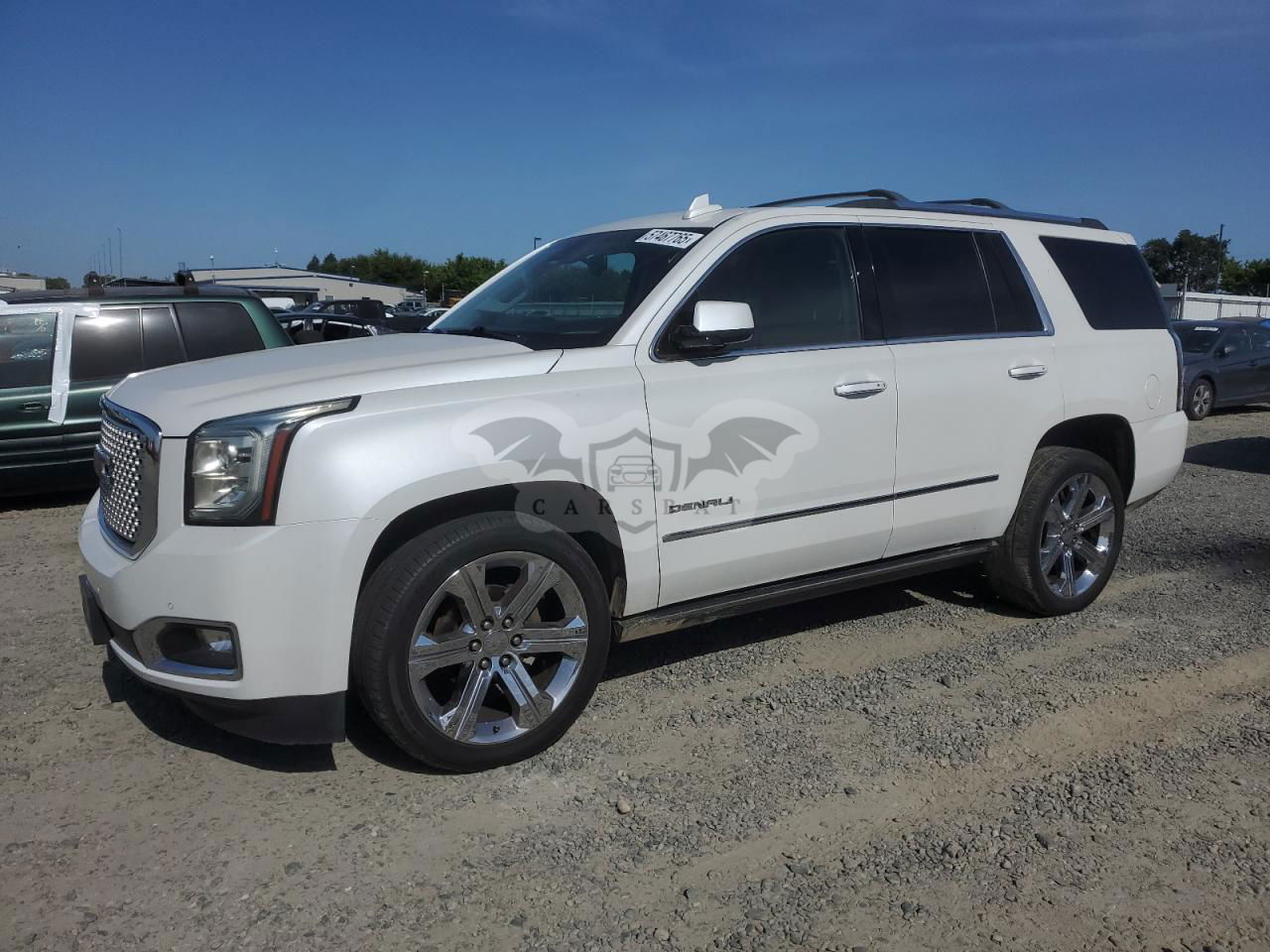 GMC Yukon DENALI 6.2L  8 2016