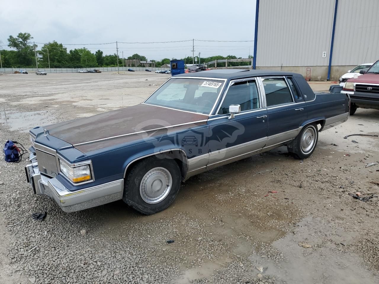 Cadillac Brougham 5.0L 8 1990