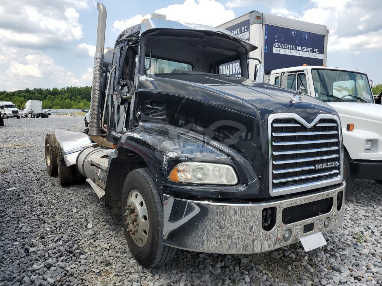 Mack 600 CXU600 12.7L 6 2015