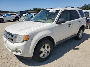 Ford Escape XLT 2.5L 4 2012