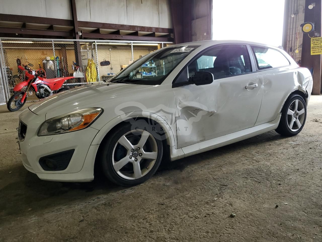 Volvo C30 T5 2.5L 5 2011