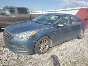 Hyundai Sonata SE 2.4L 4 2015