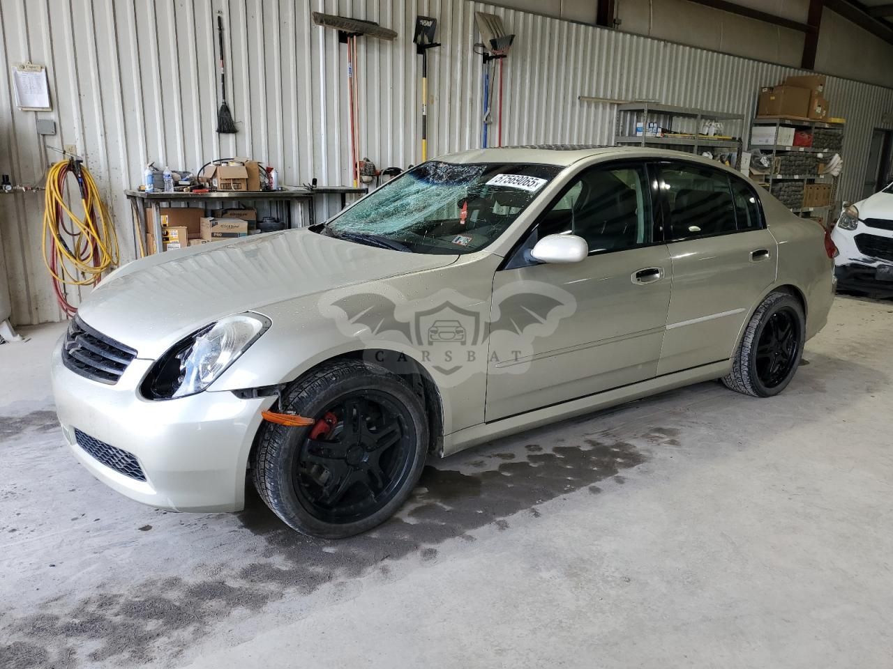 Infiniti G35 3.5L 6 2005