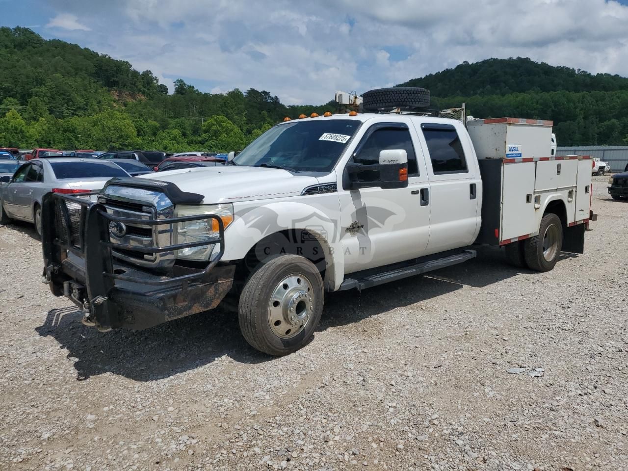 Ford F550 SUPER DUTY 6.7L 8 2011