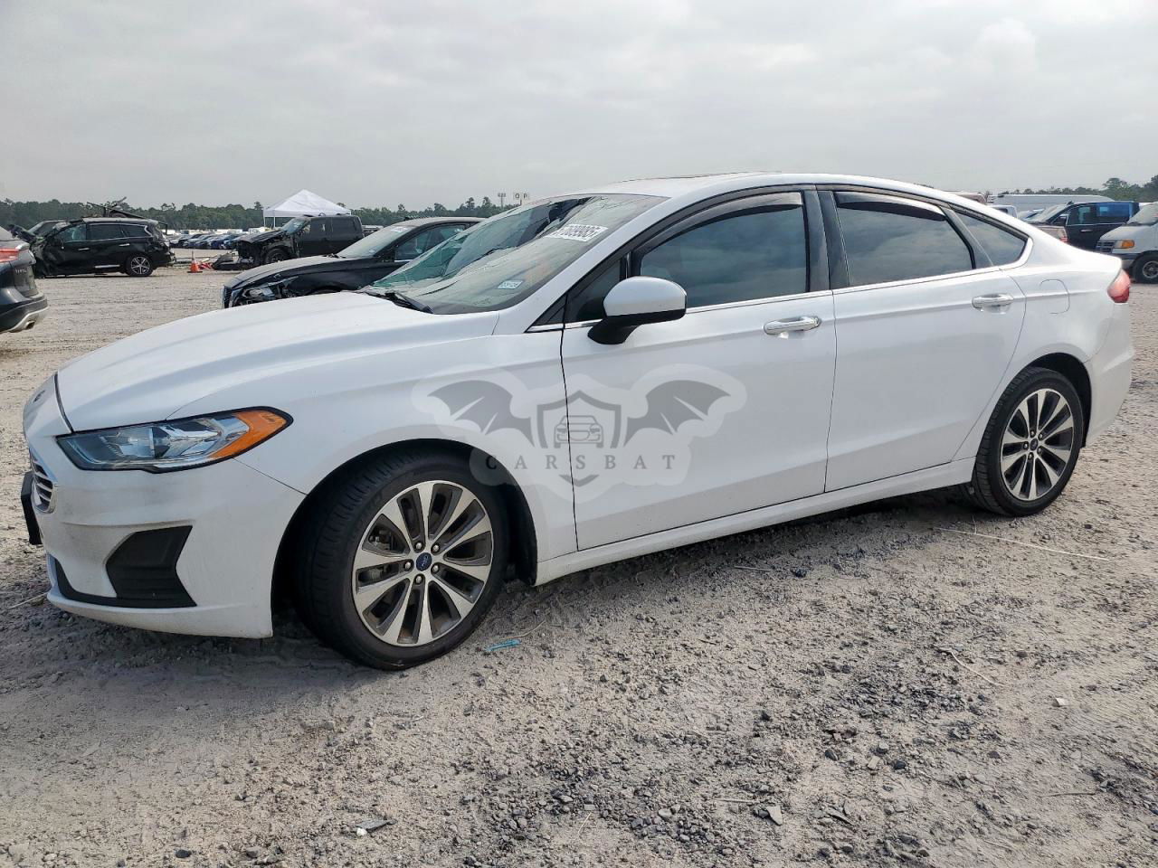 Ford Fusion SE 2.0L  4 2019