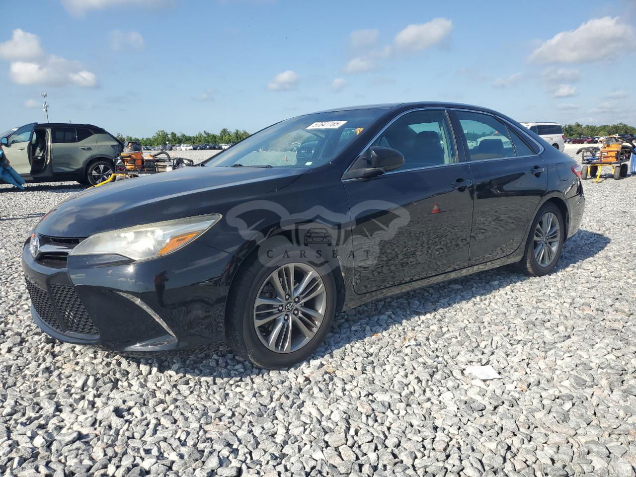 Toyota Camry LE 2.5L  4 2017