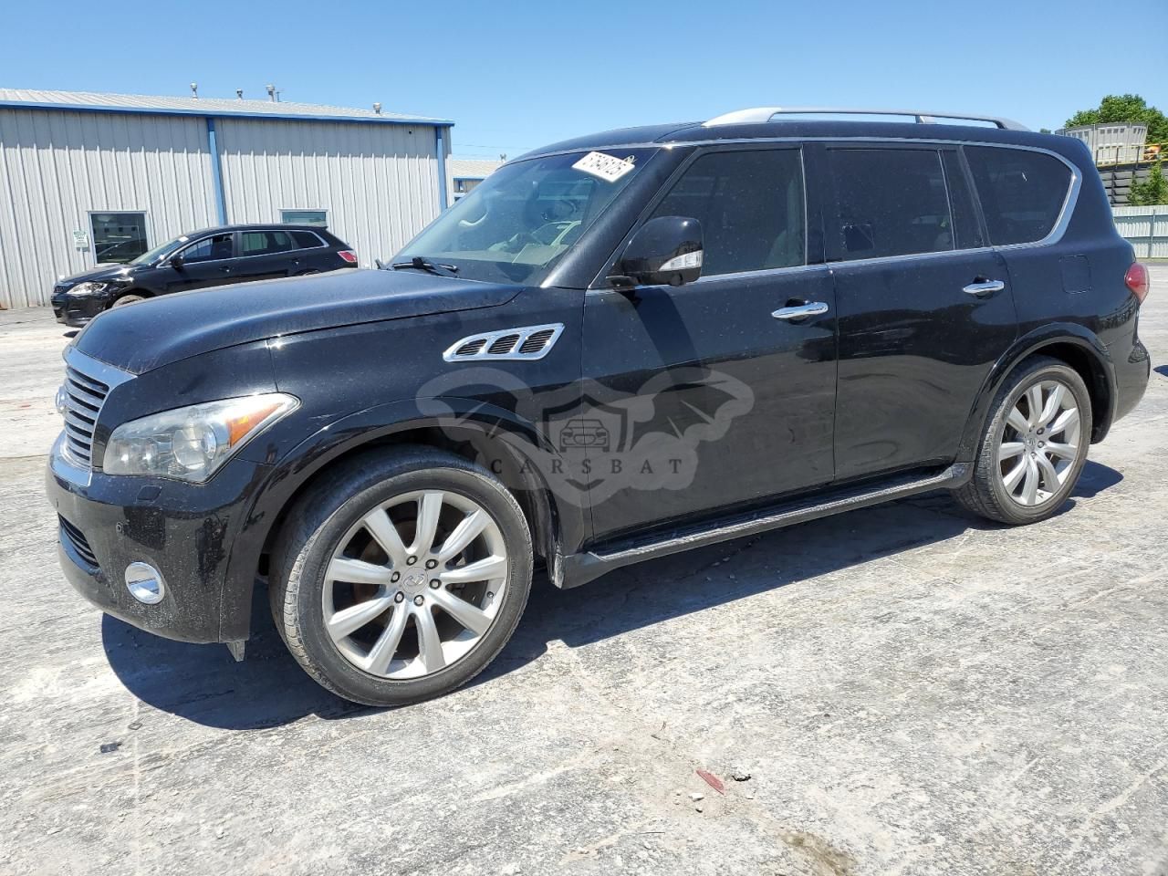 Infiniti QX80 5.6L 8 2014