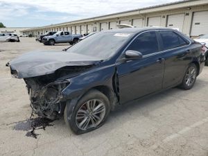 Toyota Camry LE 2.5L 4 2015