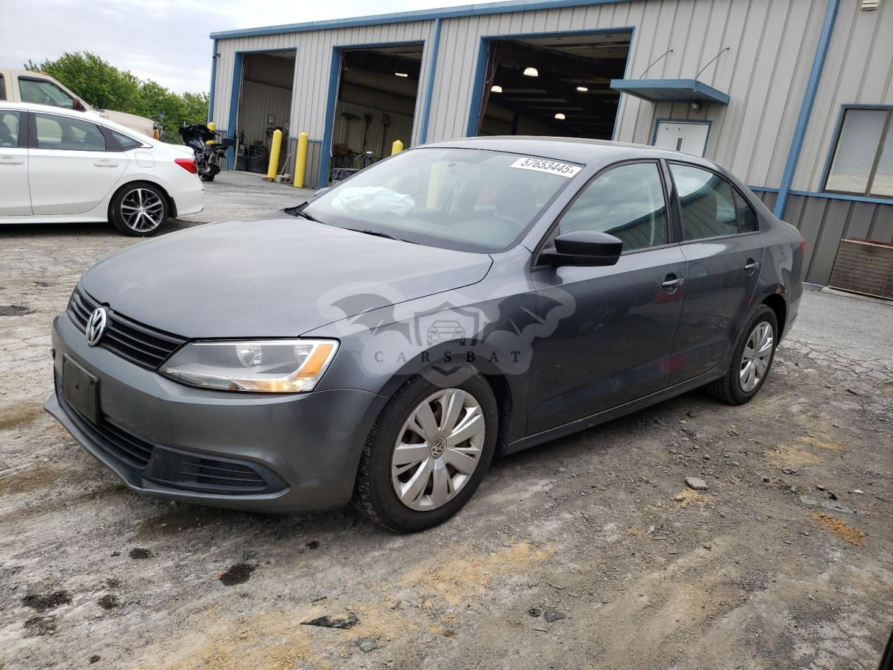 Volkswagen Jetta BASE 2.0L  4 2012