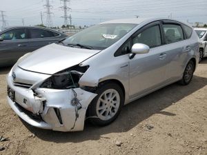 Toyota Prius 1.8L 4 2013