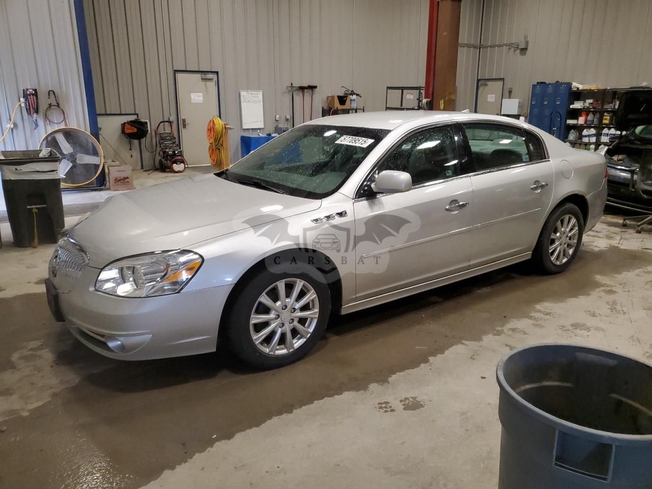 Buick Lucerne CXL 3.9L 6 2011