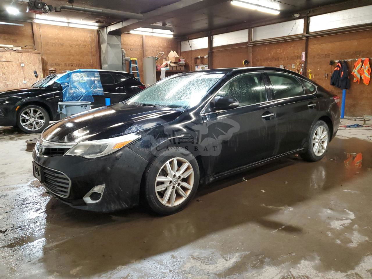 Toyota Avalon XLE 3.5L  6 2015