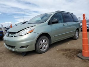 Toyota Sienna CE 3.5L 6 2008