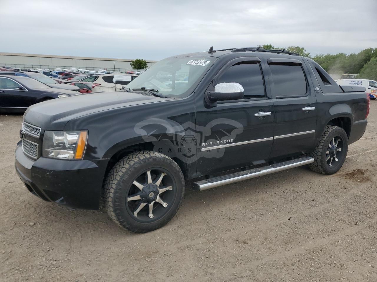 Chevrolet Avalanche LTZ 5.3L 8 2013