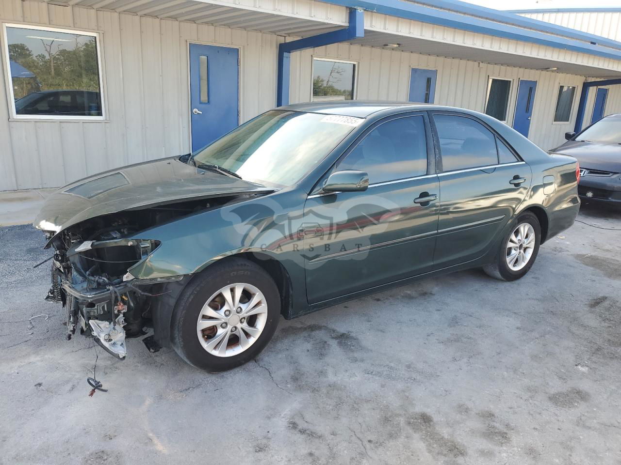 Toyota Camry LE 2.4L  4 2002