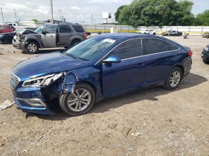 Hyundai Sonata SE 2.4L 4 2015