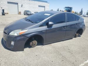 Toyota Prius 1.8L 4 2011