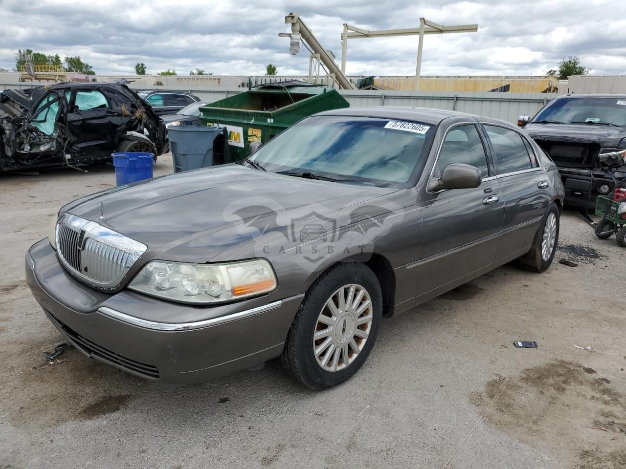 Lincoln Town Car EXECUTIVE 4.6L 8 2003