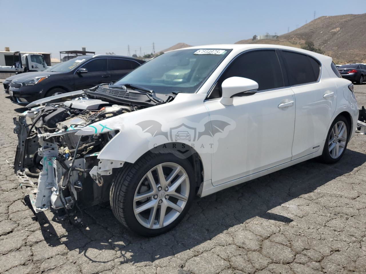 Lexus CT 200 1.8L  4 2014