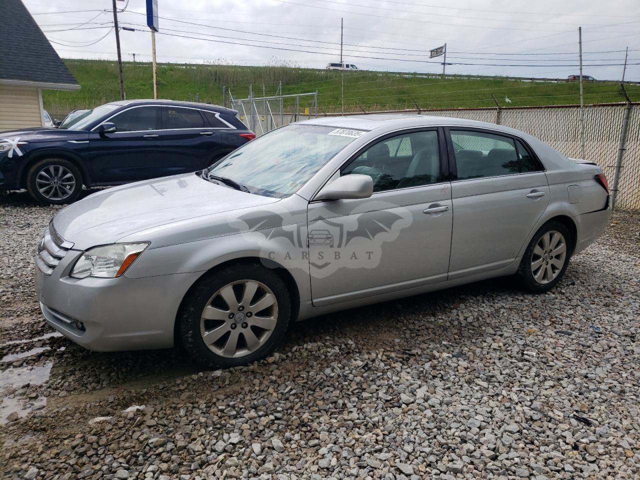 Toyota Avalon XL 3.5L  6 2007