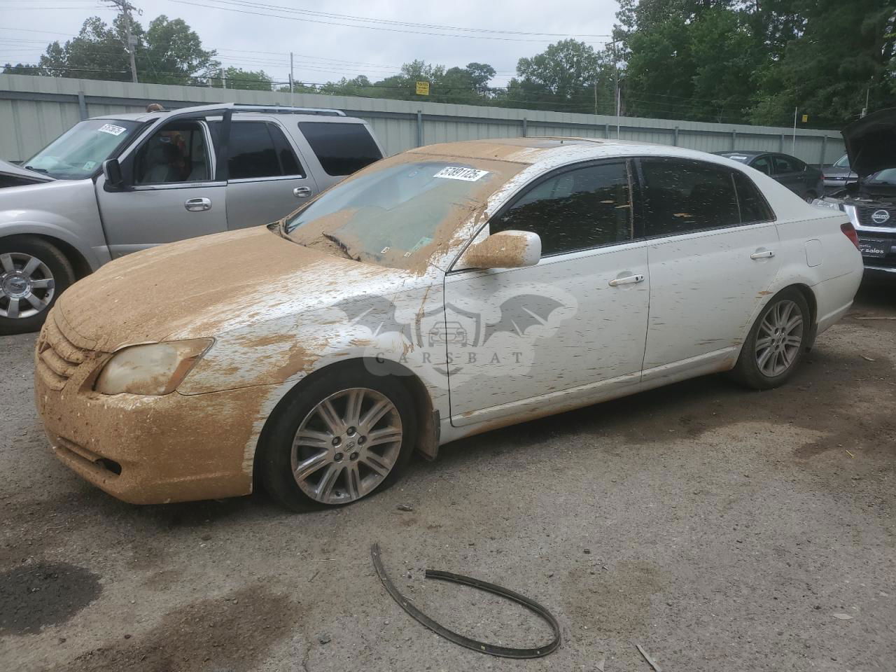 Toyota Avalon XL 3.5L  6 2005