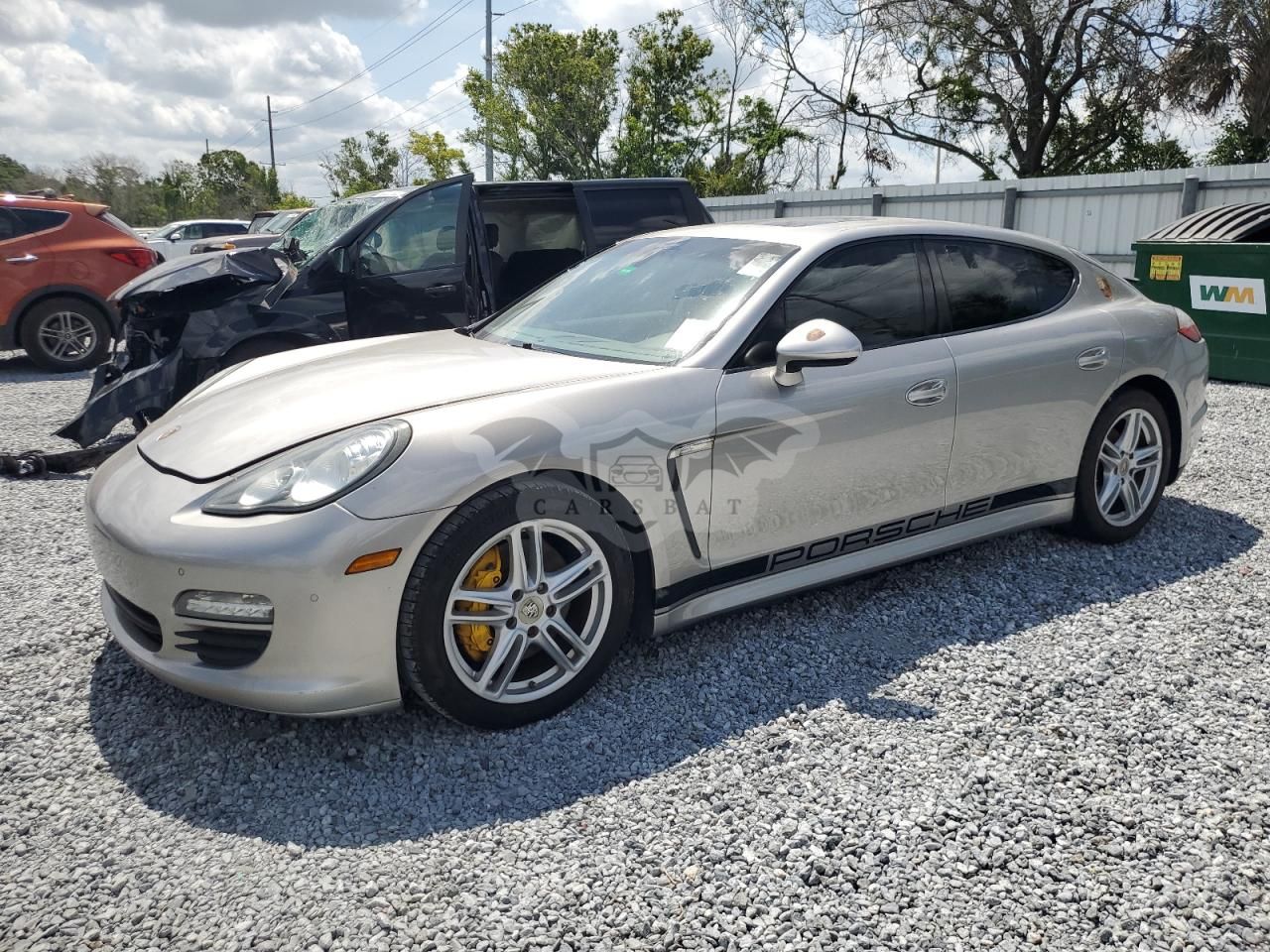 Porsche Panamera 2 3.6L 6 2011