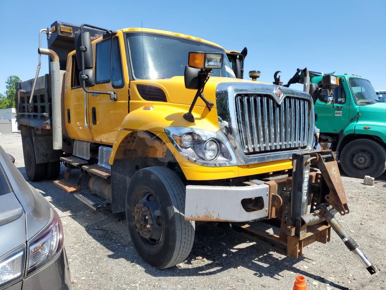 International WorkStar / 7000 Series 7500 9.3L 6 2014