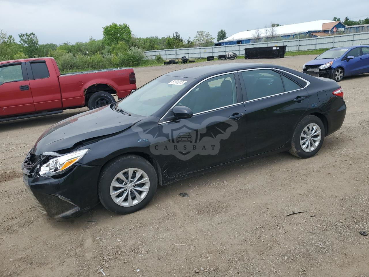 Toyota Camry LE 2.5L  4 2017