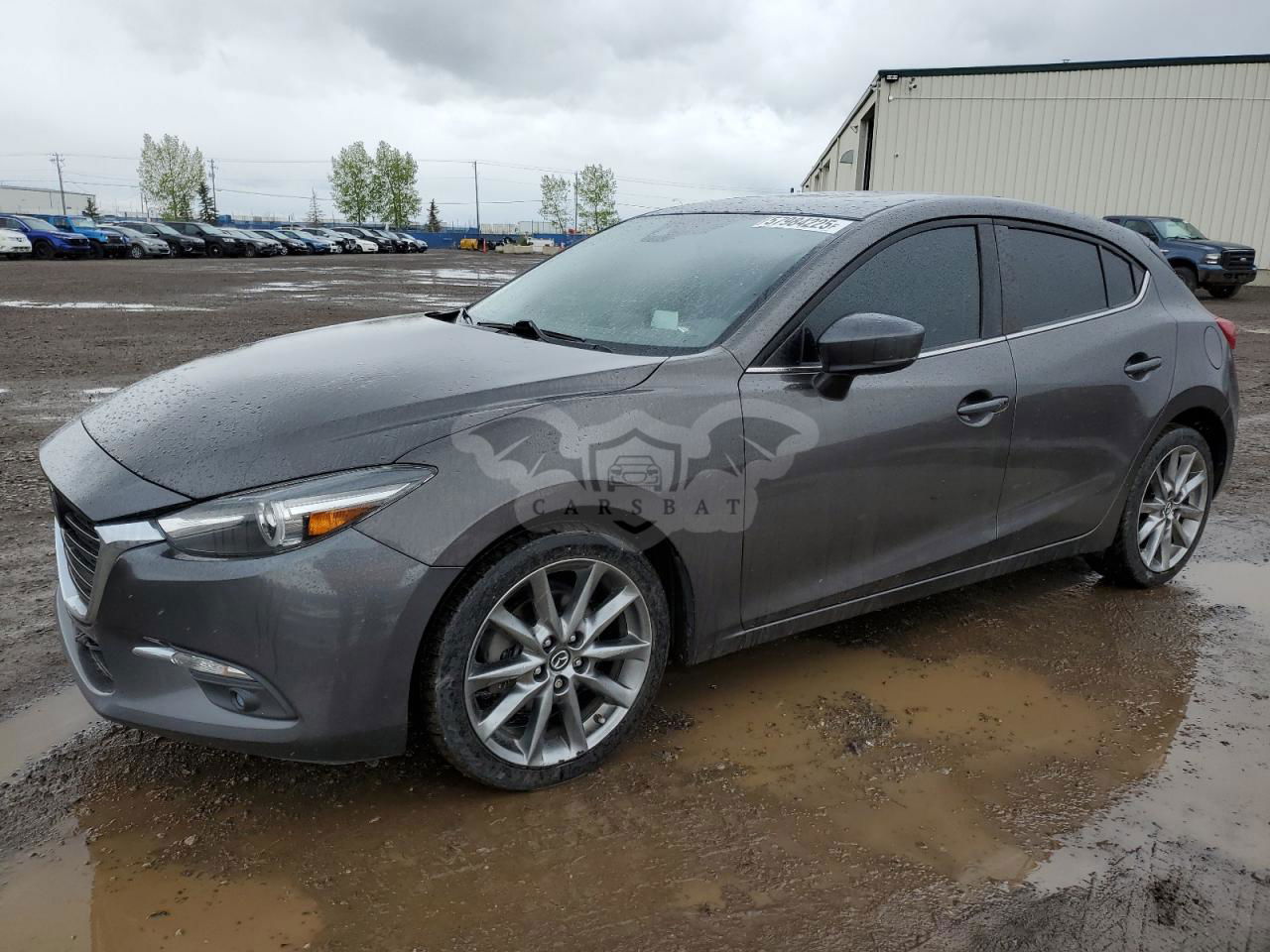 Mazda 3 GRAND TOURING 2.5L  4 2018