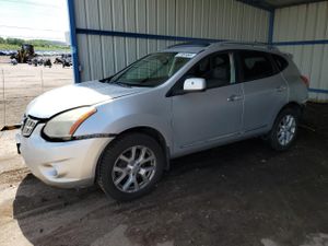 Nissan Rogue S 2.5L 4 2011
