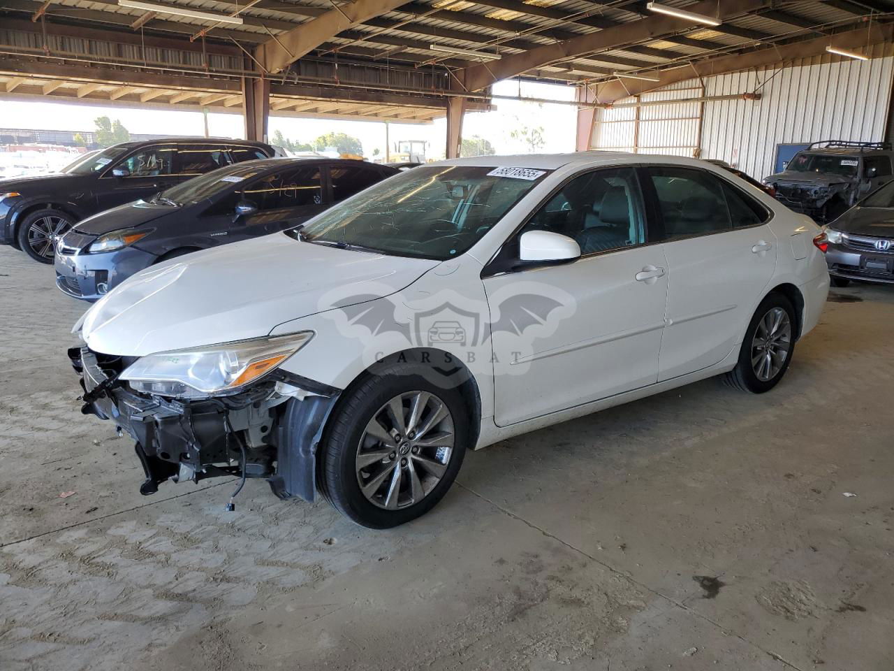 Toyota Camry LE 2.5L  4 2017