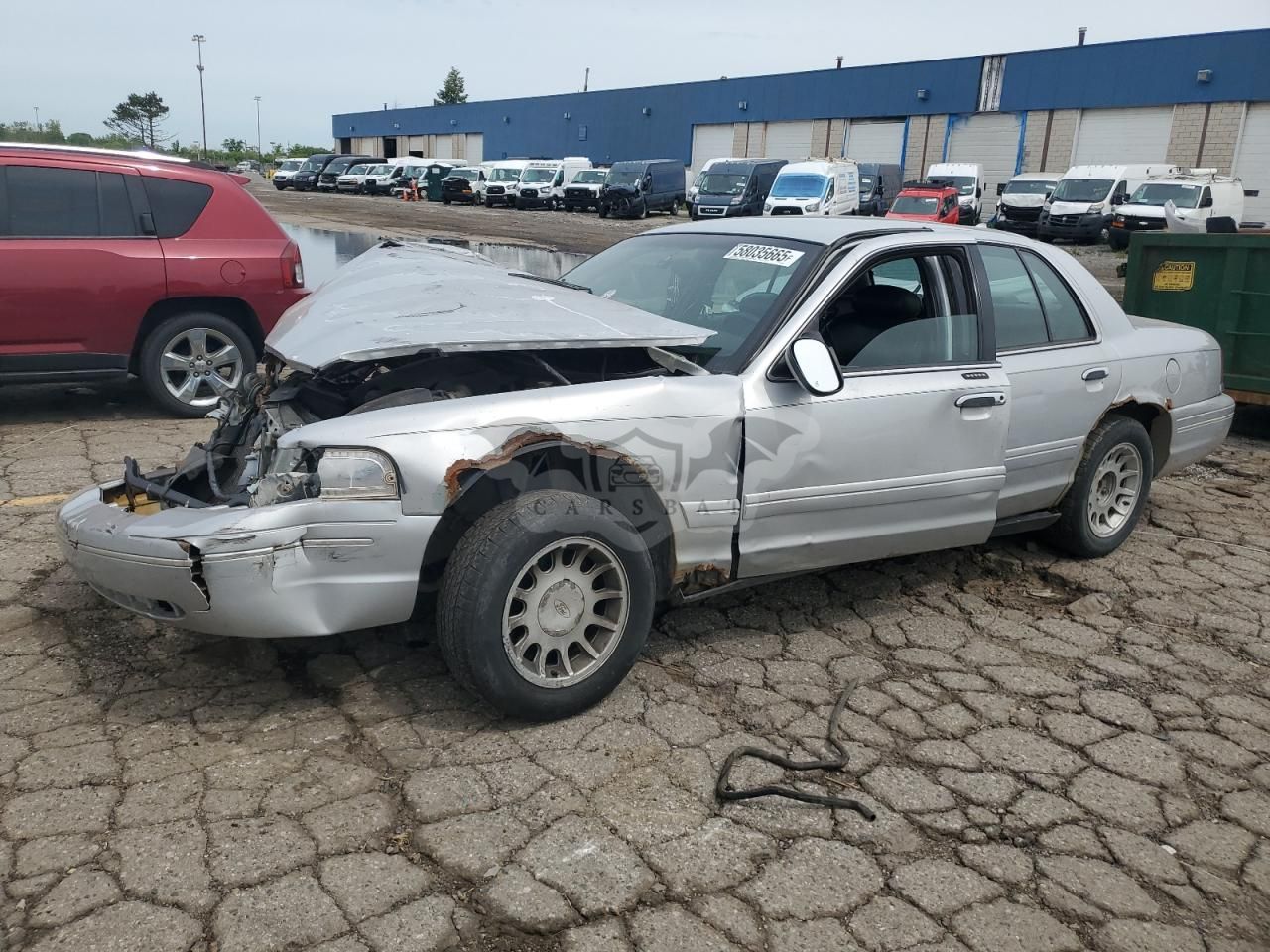 Ford Crown LX 4.6L 8 2002