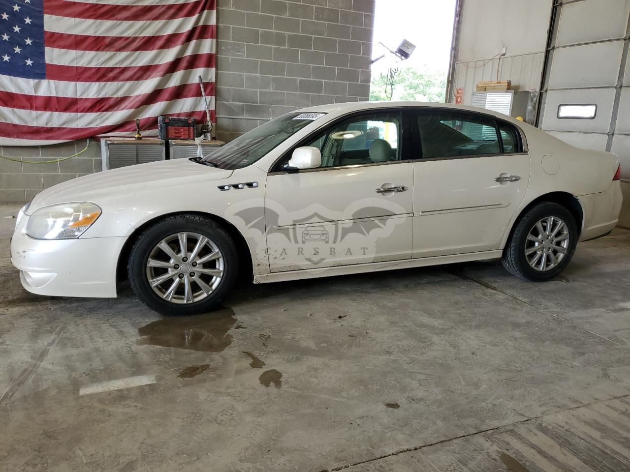 Buick Lucerne CXL 3.9L 6 2011