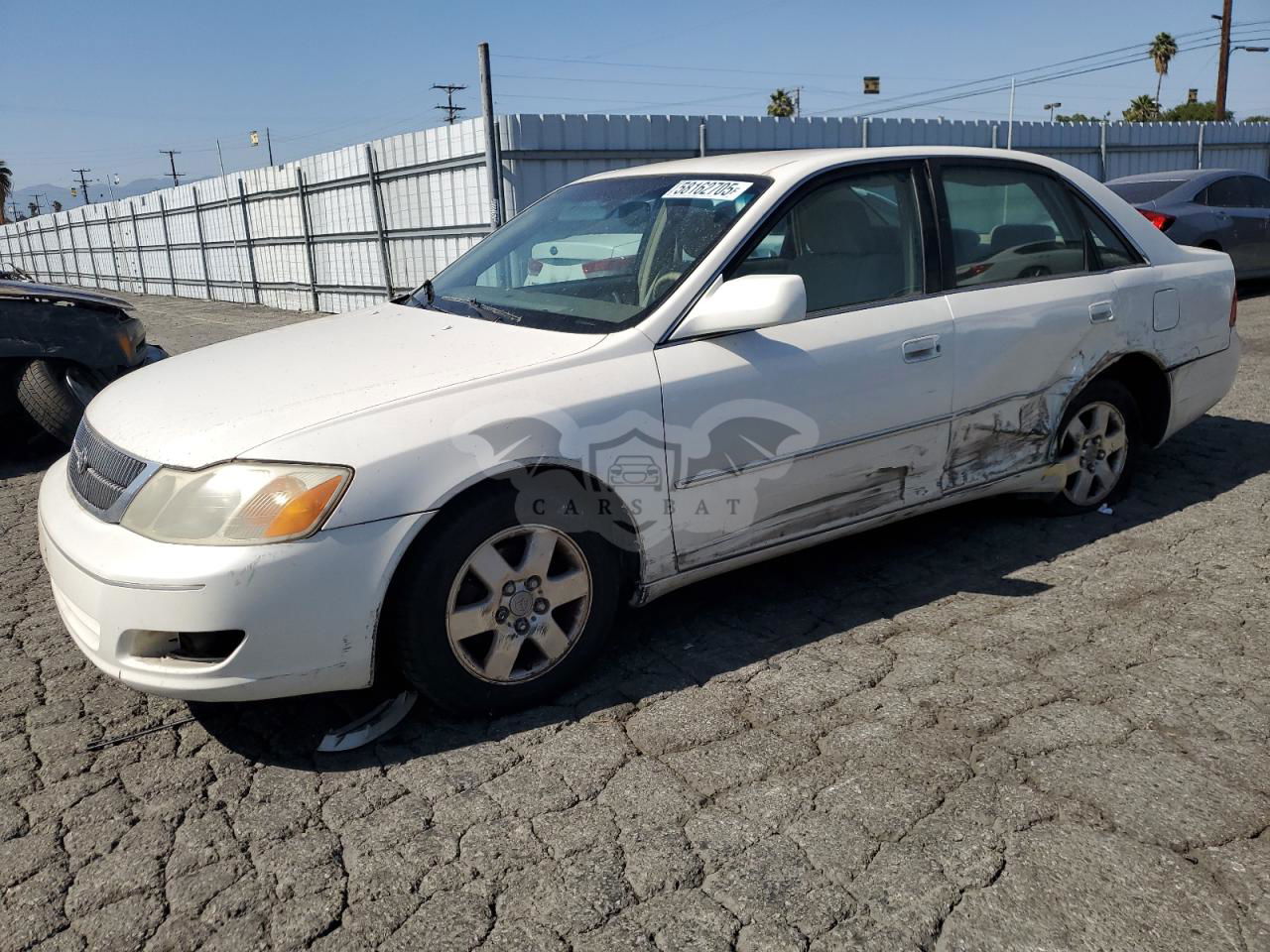 Toyota Avalon XL 3.0L  6 2000
