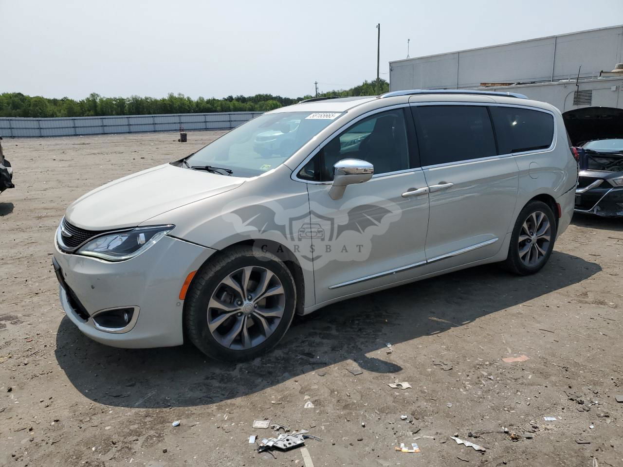 Chrysler Pacifica LIMITED 3.6L  6 2017
