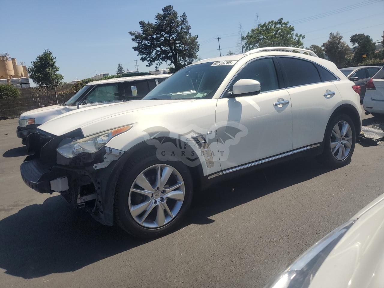 Infiniti QX70 3.7L 6 2015