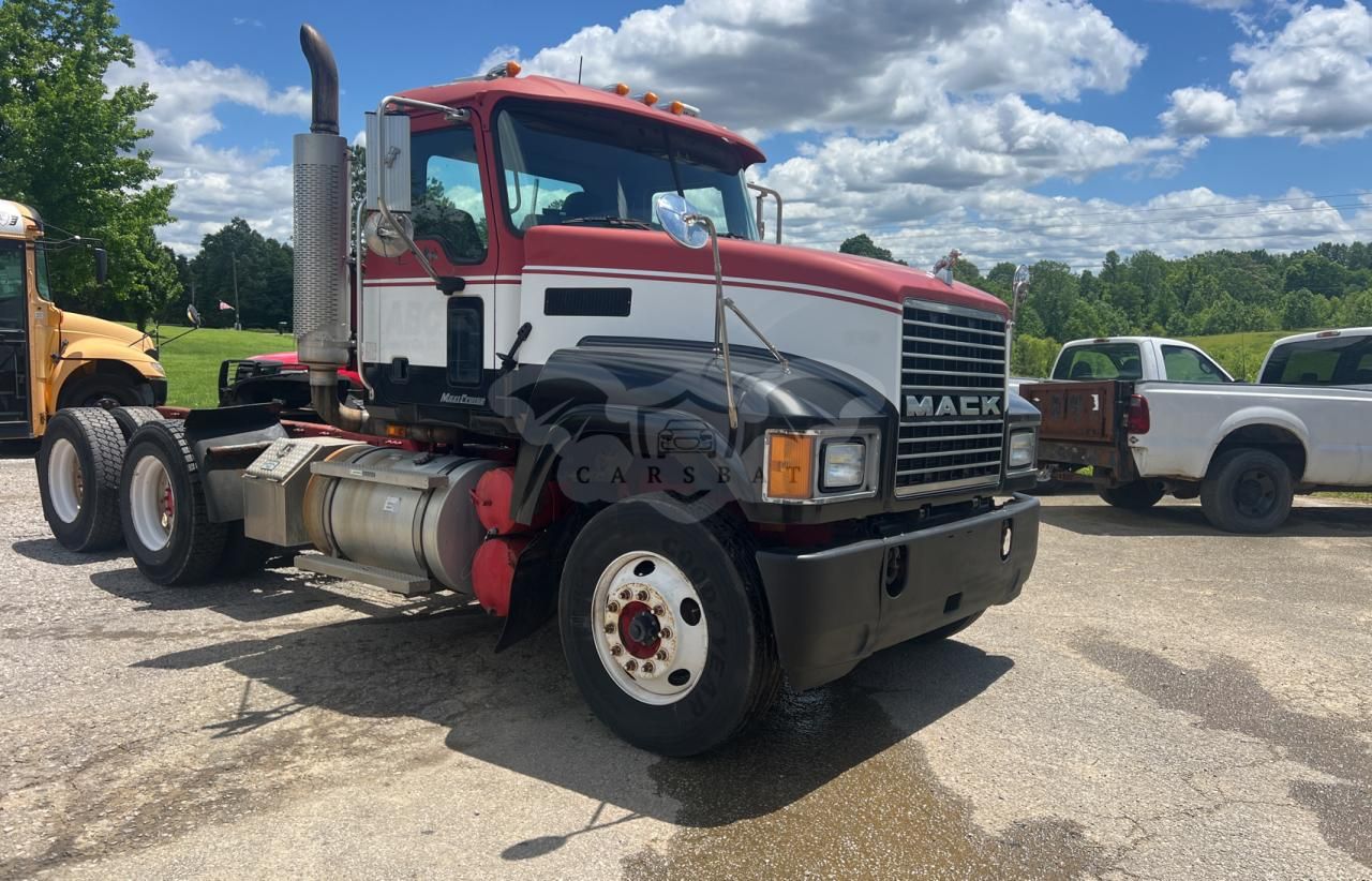 Mack 600 CHN600 6 2006
