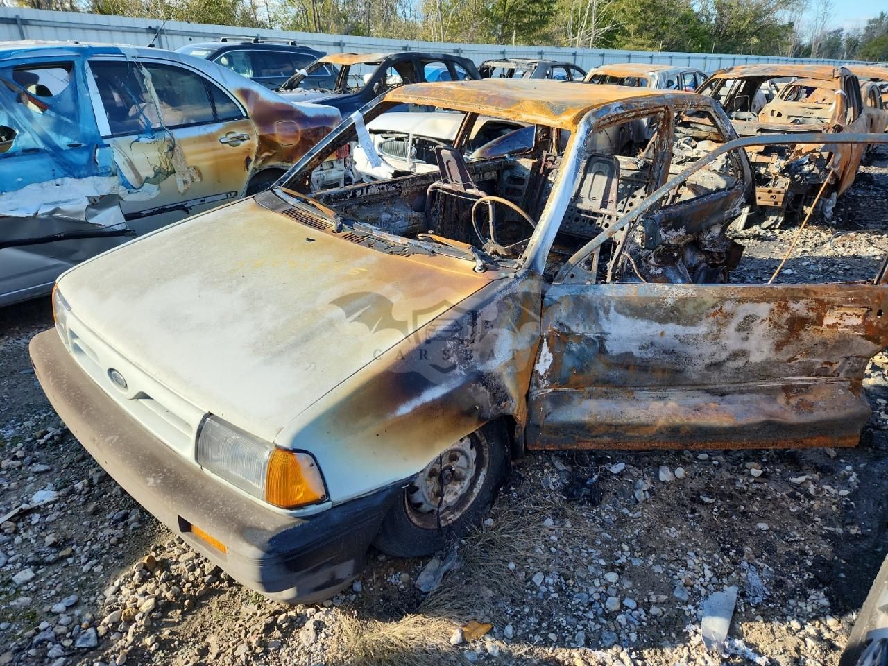 Ford Festiva L PLUS 1.3L 4 1990