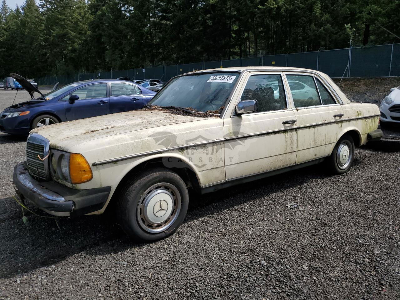 Mercedes-Benz 240 D 2.4L  4 1983